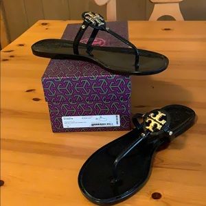 Tory Burch Mini Miller Flat Thong Size 10